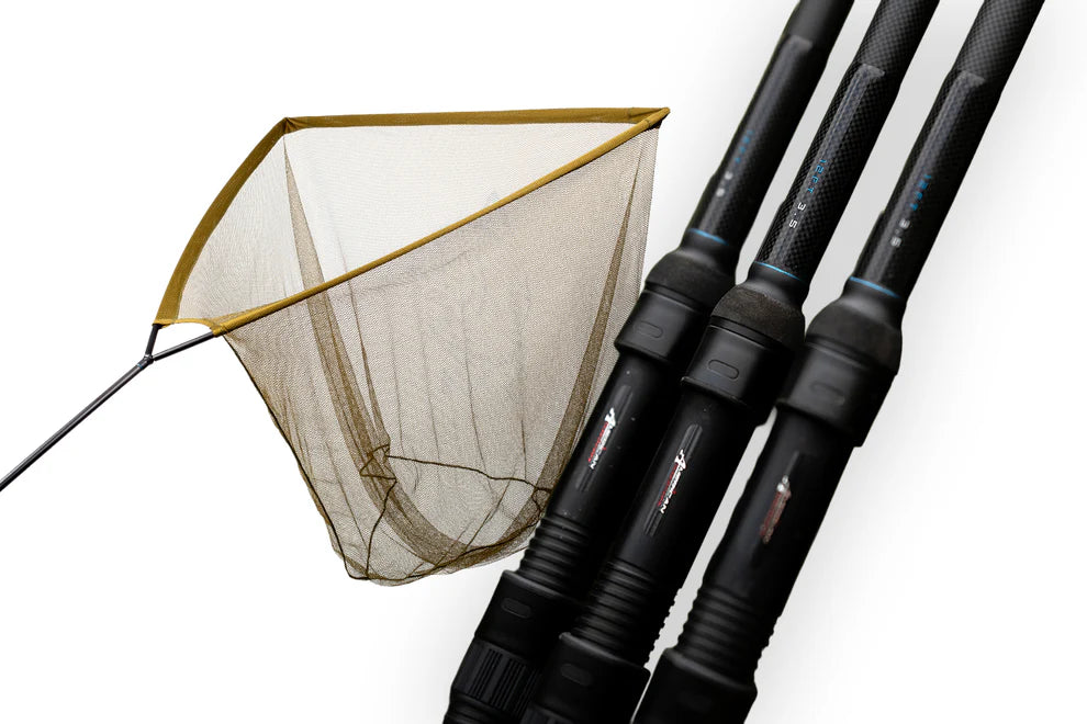 Nash Air Force F20 13ft 3.5lb Landing Net Bundle
