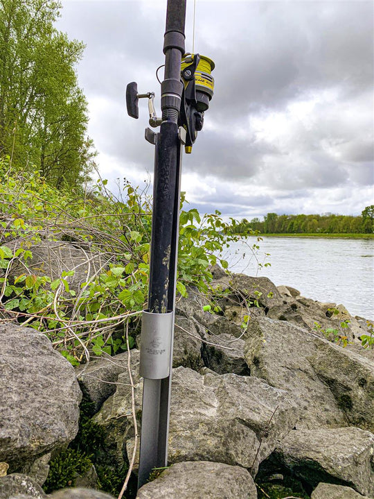 Black Cat Stainless Steel Rod Holder
