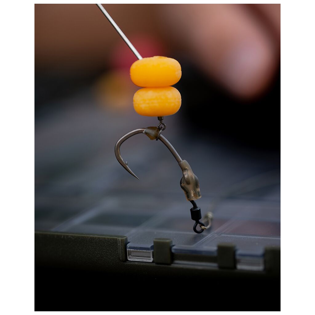 Fox Edges Armapoint Super Wide Gape (Inturned Eye)