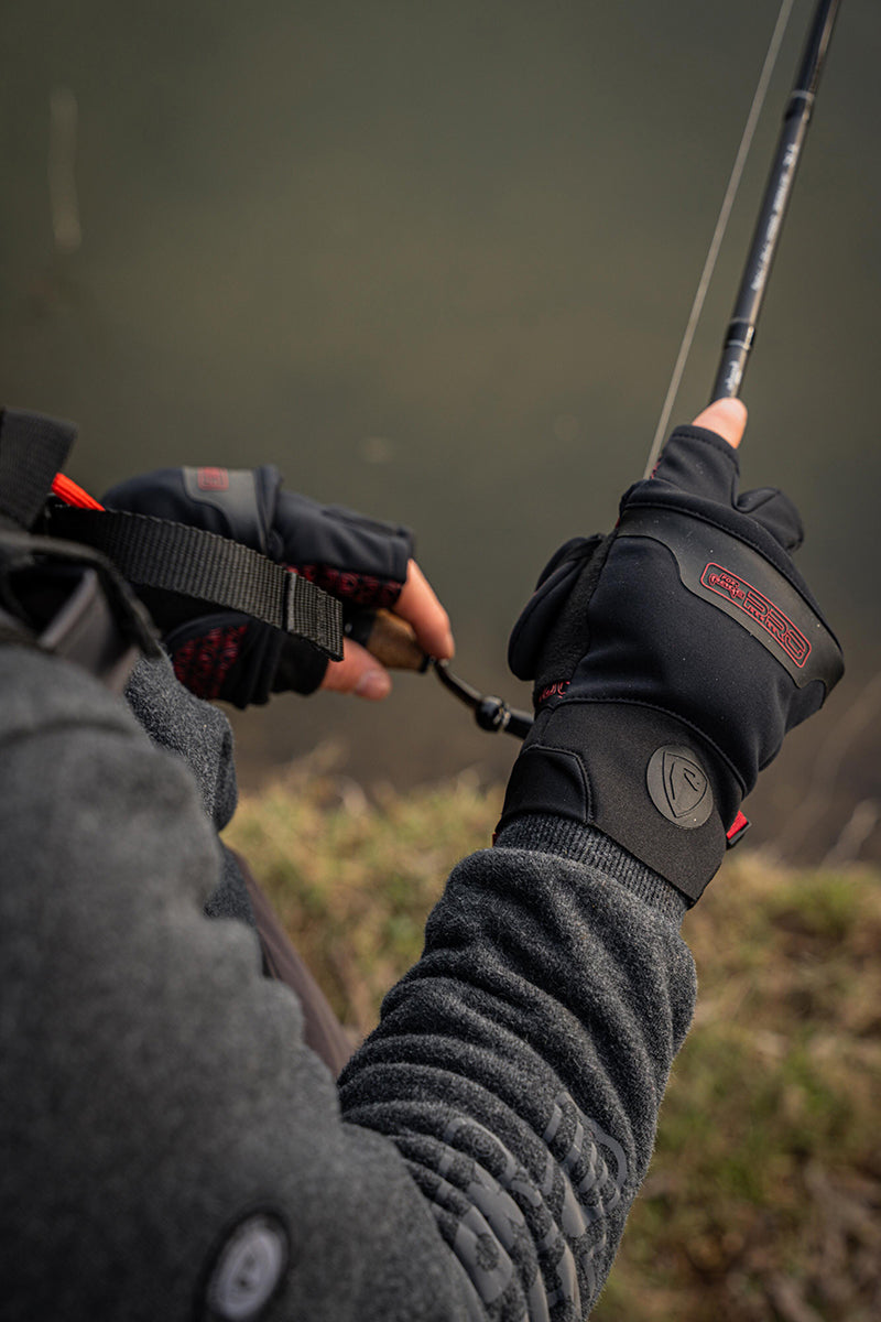 Fox Rage Fingerless Mitten Gloves