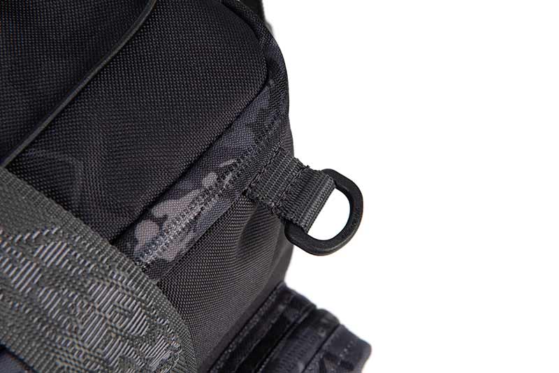 Fox Rage Camo Voyager Medium Tackle Bag