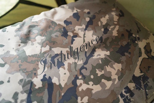 Nash Indulgence 4 Leg Junior Sleep System Camo