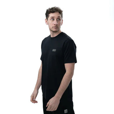 Nash Make It Happen Carp Logo T Shirt Black