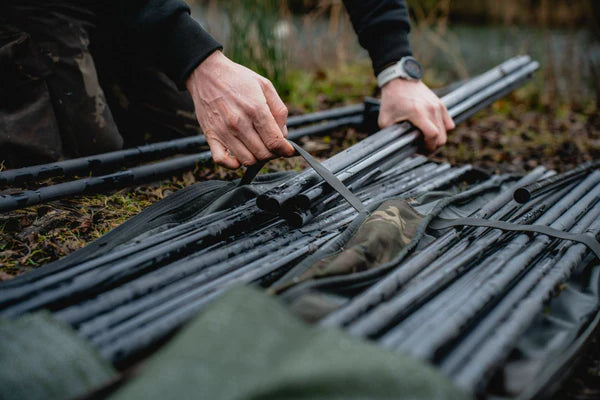 Nash Subterfuge Bushwhacker & Prodding Stick Bag