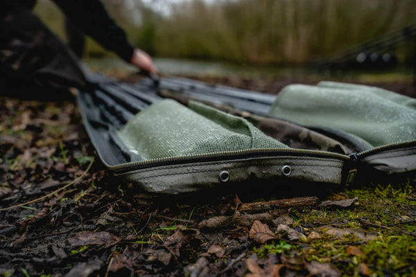 Nash Subterfuge Bushwhacker & Prodding Stick Bag