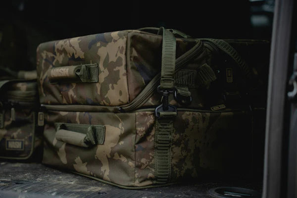 Nash Subterfuge Cube Carryall 50L