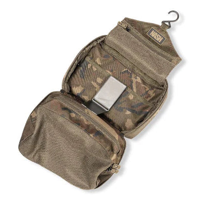 Nash Subterfuge Wash Bag